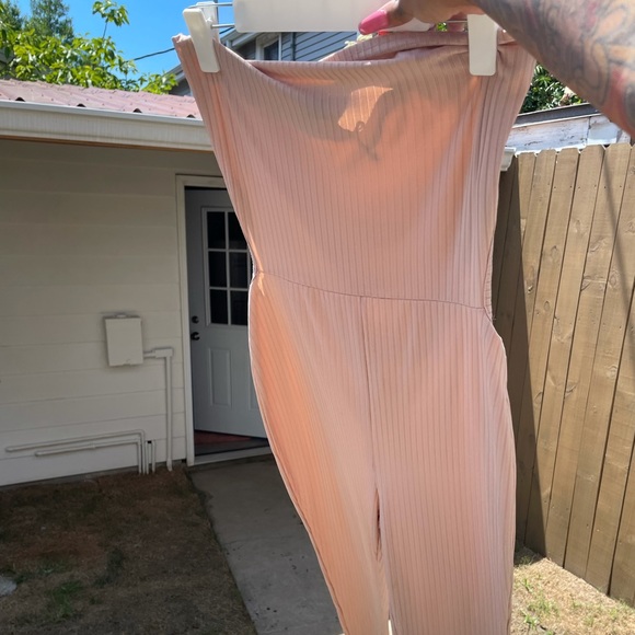 Nude cut out prettylittlethings jumpsuit - Picture 3 of 4